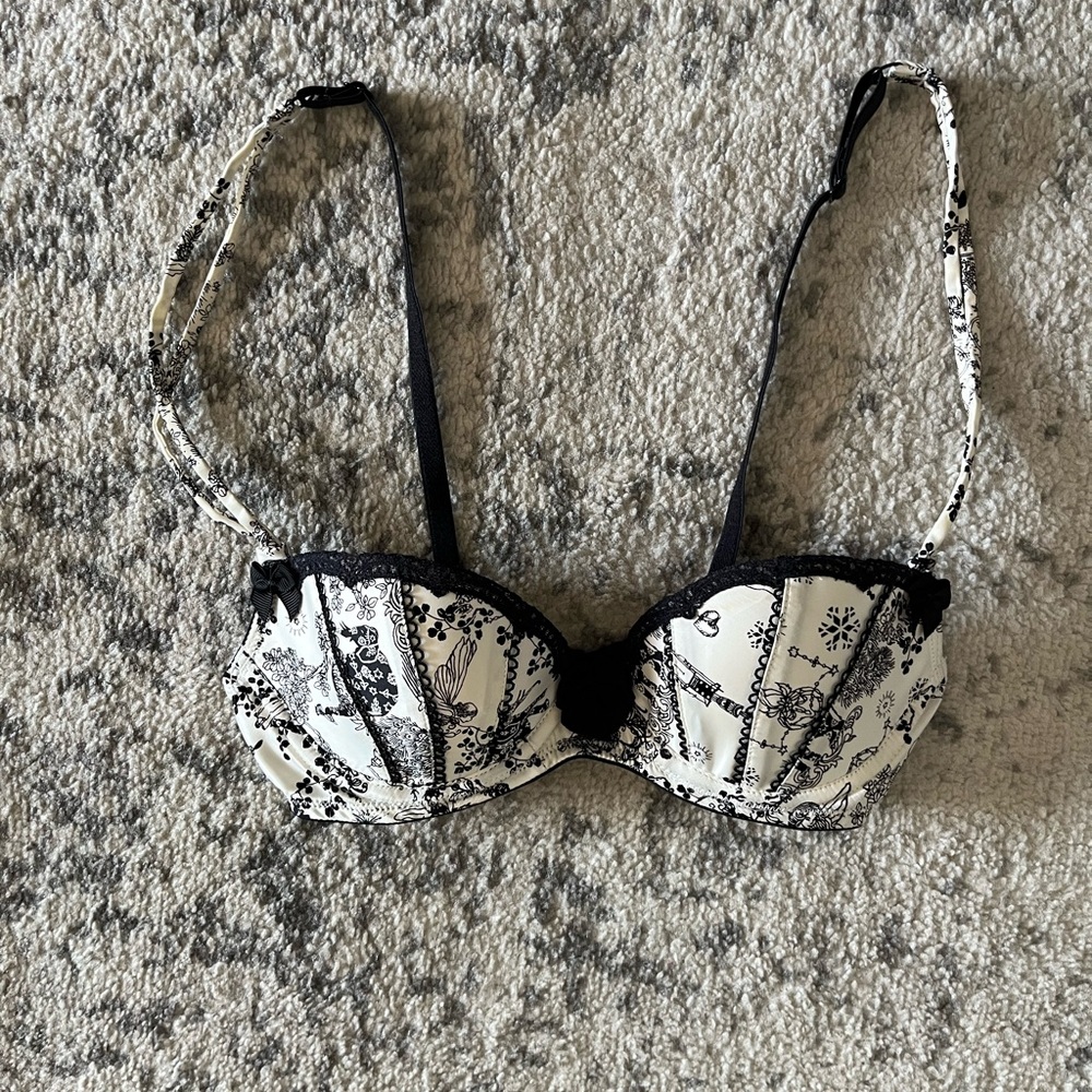 *sold* Whimsical Print Black & White Lace-Trim Push-Up Bra - Women Intimates